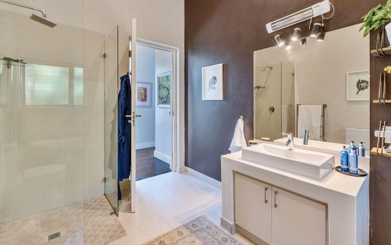 5 Bedroom Property for Sale in Hout Bay Western Cape